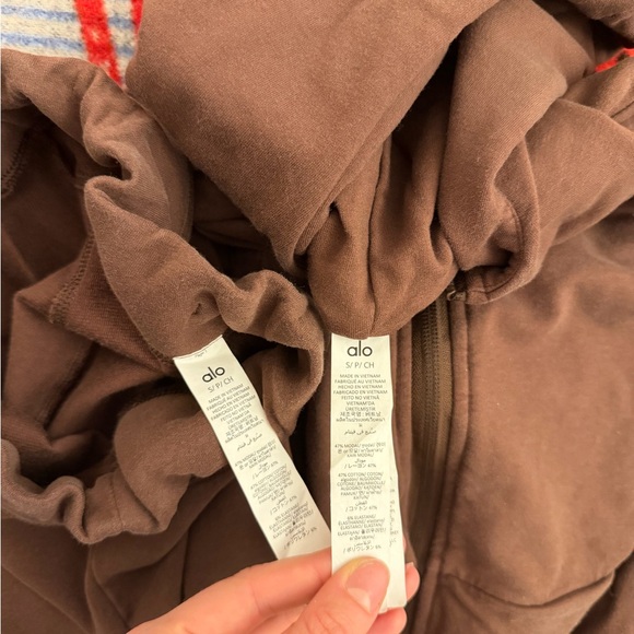 ALO Brownstone High-Rise Wide-Leg Pants and hooded sweatshirt - Picture 4 of 4